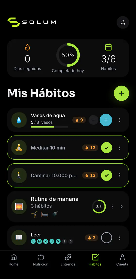 Pantalla de hábitos de SOLUM con el porcentaje completado hoy, rachas y la lista de hábitos del día.